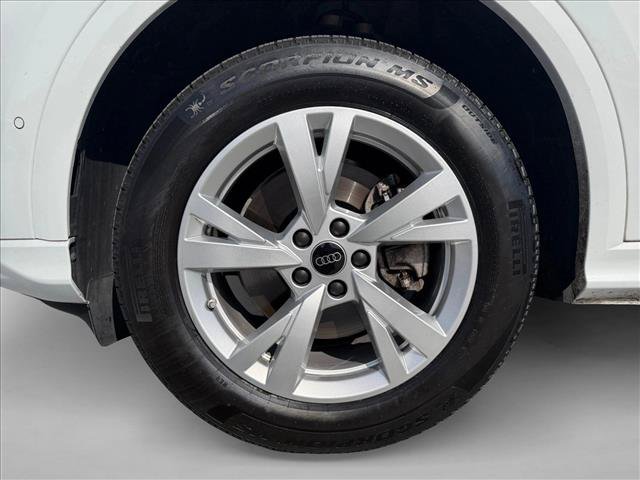 Certified 2025 Audi Q5 Premium w/ Convenience Package AWD/4WD image 27