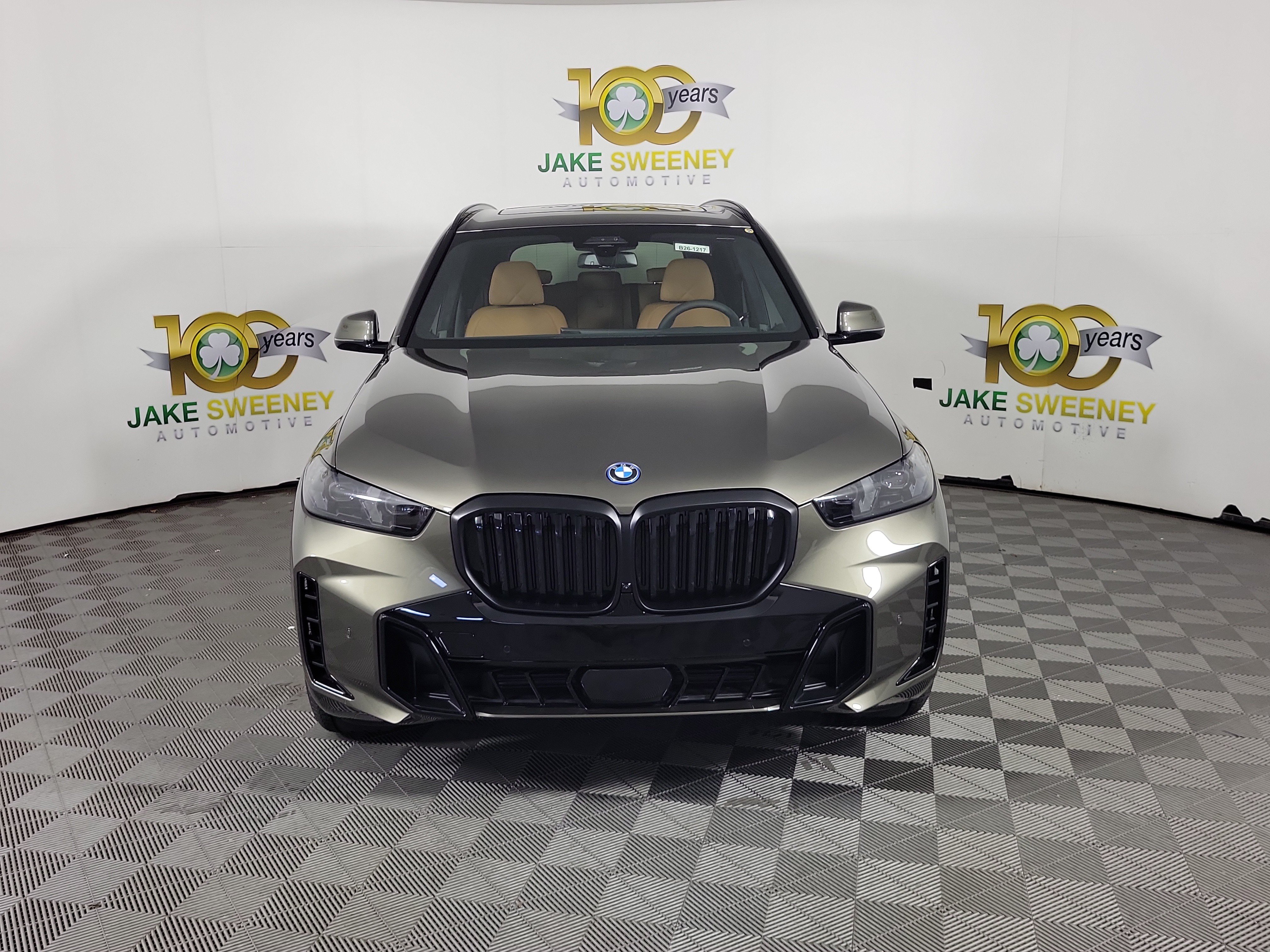 New 2026 BMW X5 xDrive50e w/ M Sport Package AWD/4WD image 2