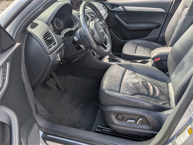 Used 2018 Audi Q3 2.0T Premium w/ Convenience Package image 7