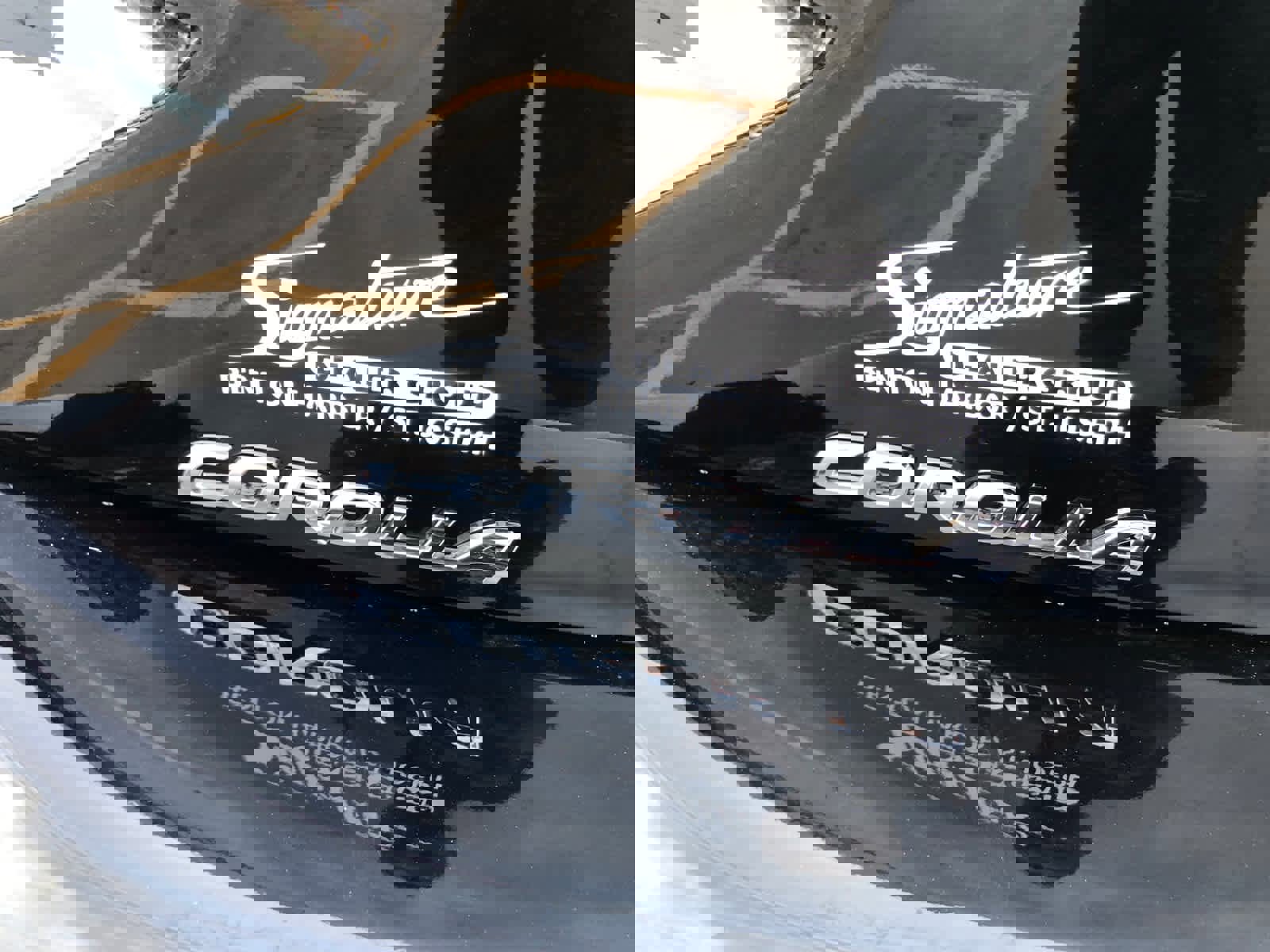 New 2026 Toyota Corolla SE image 28