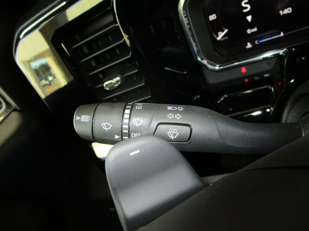 New 2026 GMC Sierra 1500 Elevation image 35