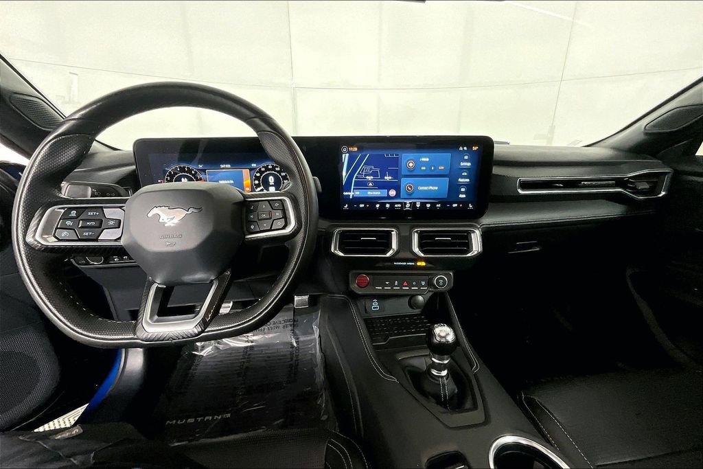 Used 2024 Ford Mustang GT Premium image 15