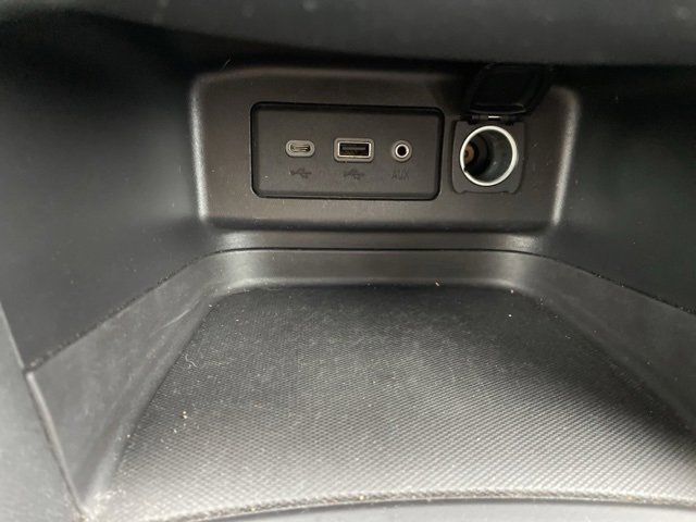 Used 2019 Chevrolet Equinox LT image 39