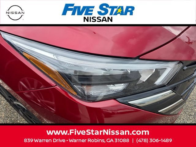 Used 2025 Nissan Versa SR w/ Trunk Package FWD image 13
