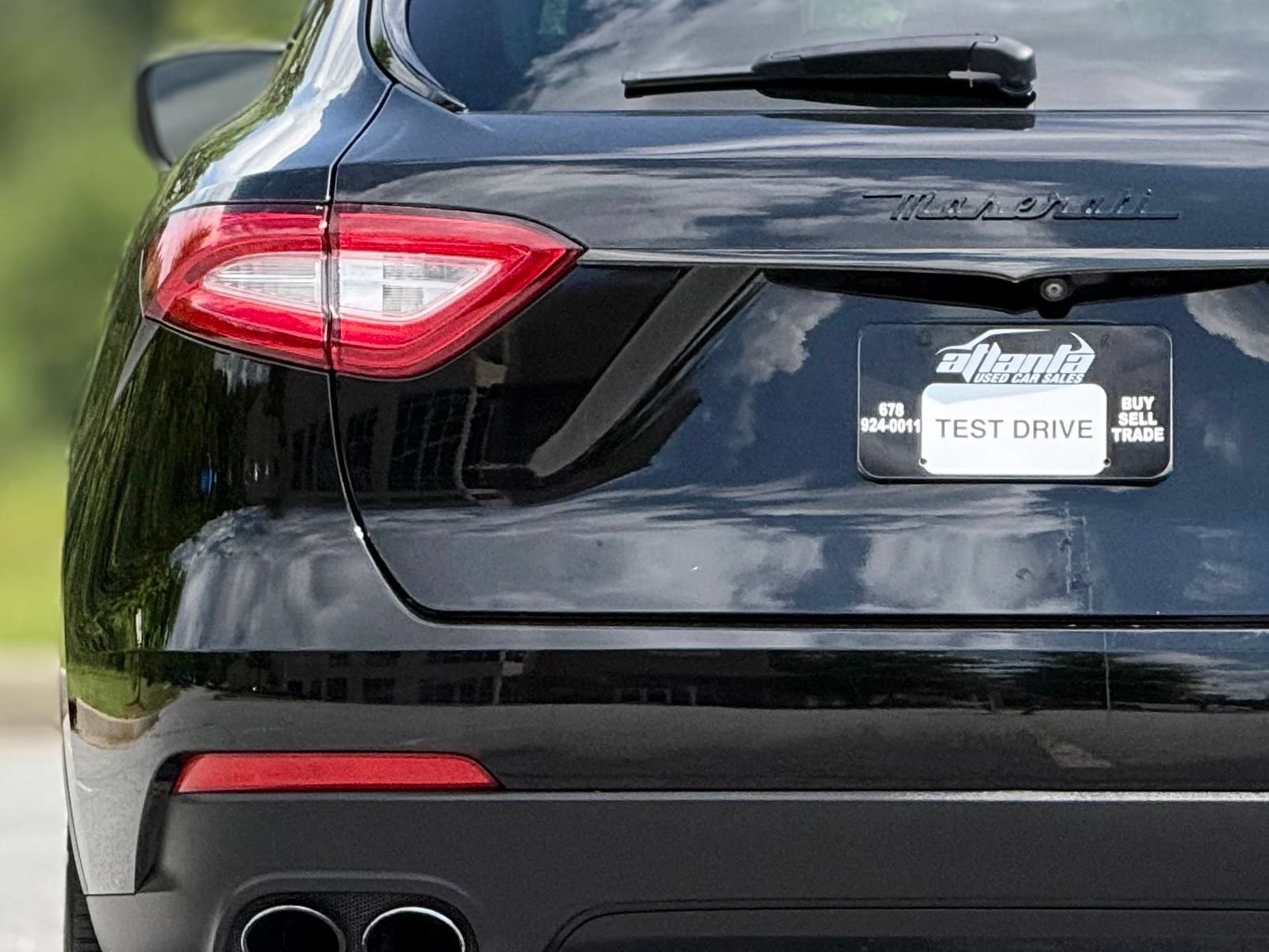 Used 2017 Maserati Levante AWD/4WD image 16