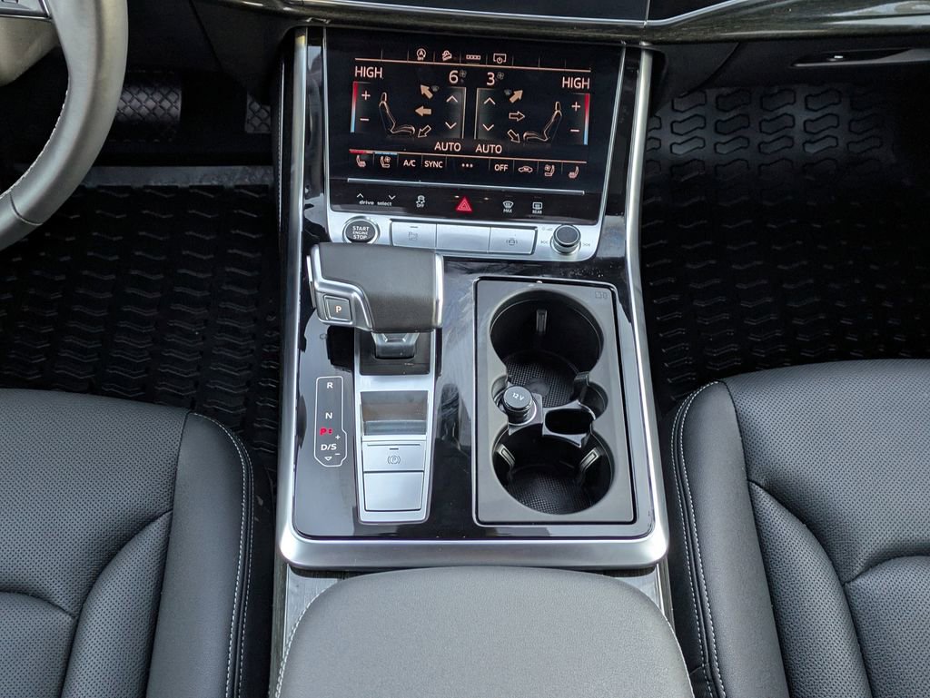 Used 2025 Audi Q7 3.0T Premium Plus image 19
