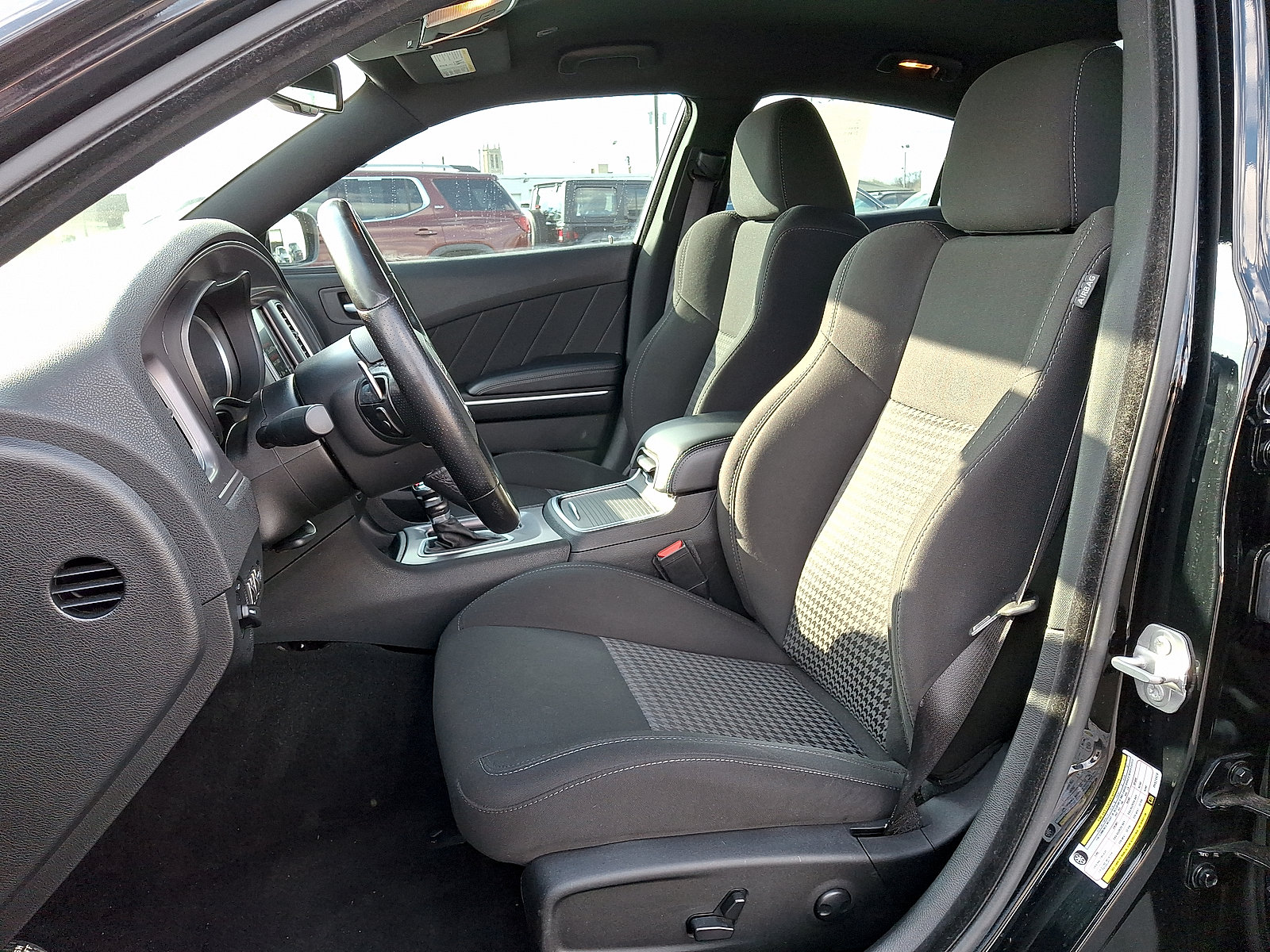 Used 2023 Dodge Charger R/T RWD image 9