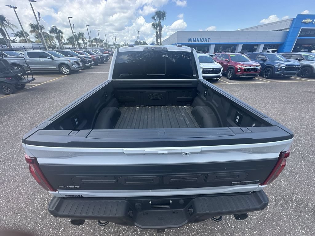 Used 2025 Ford F150 Raptor AWD/4WD image 25