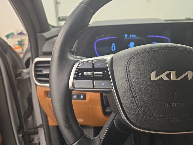 Used 2024 Kia Telluride EX X-Line AWD/4WD image 32