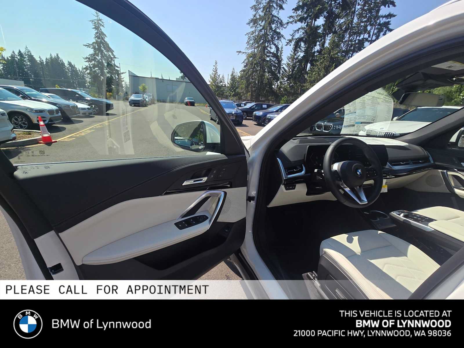 New 2026 BMW X1 xDrive28i w/ Technology Package AWD/4WD image 19