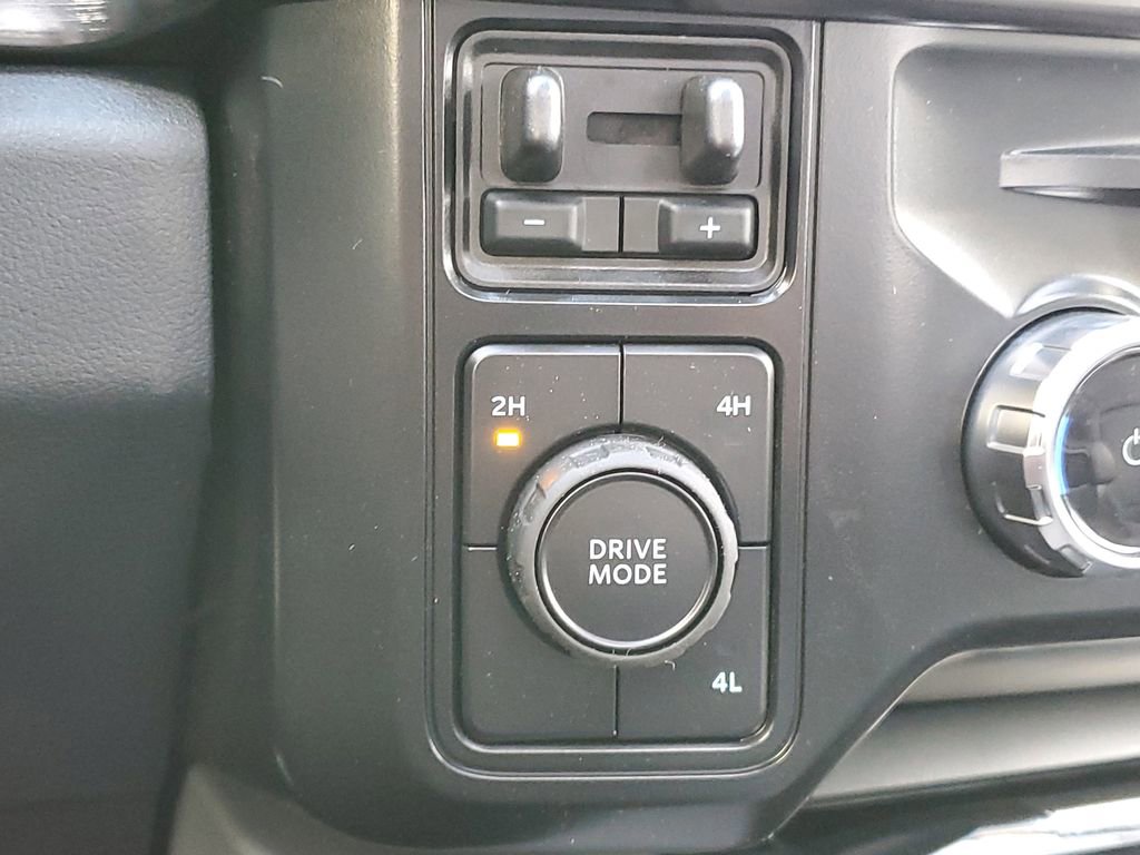 New 2026 Ford F350 Lariat image 17