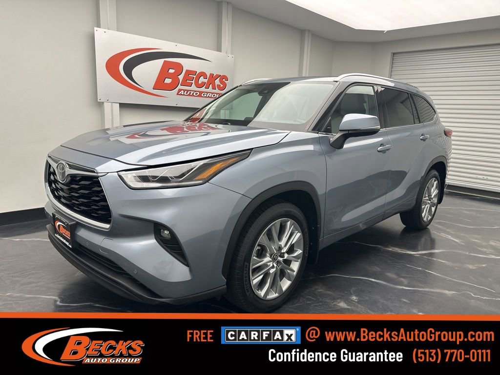 Used 2020 Toyota Highlander Limited image 1