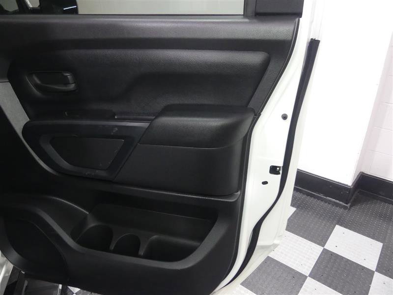 Used 2022 Nissan Titan S w/ S Utility Package image 24