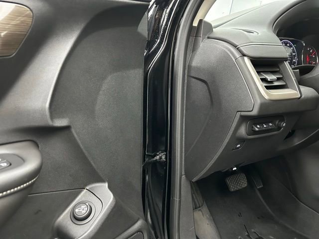 Used 2023 GMC Terrain Denali image 28