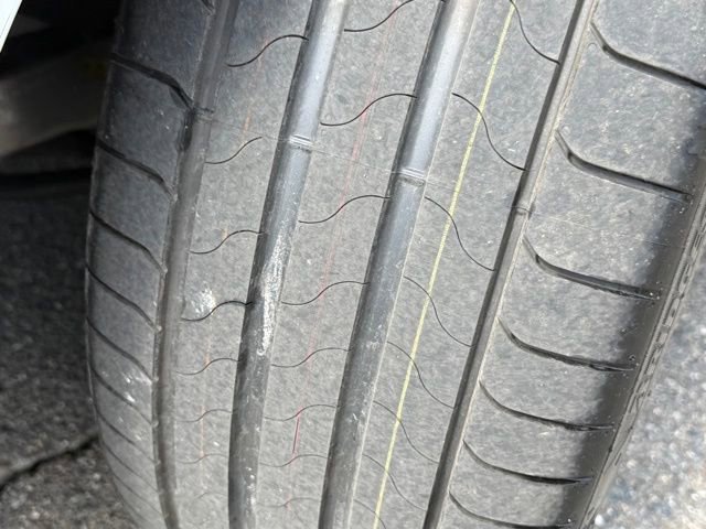 Certified 2024 BMW i7 xDrive60 image 15