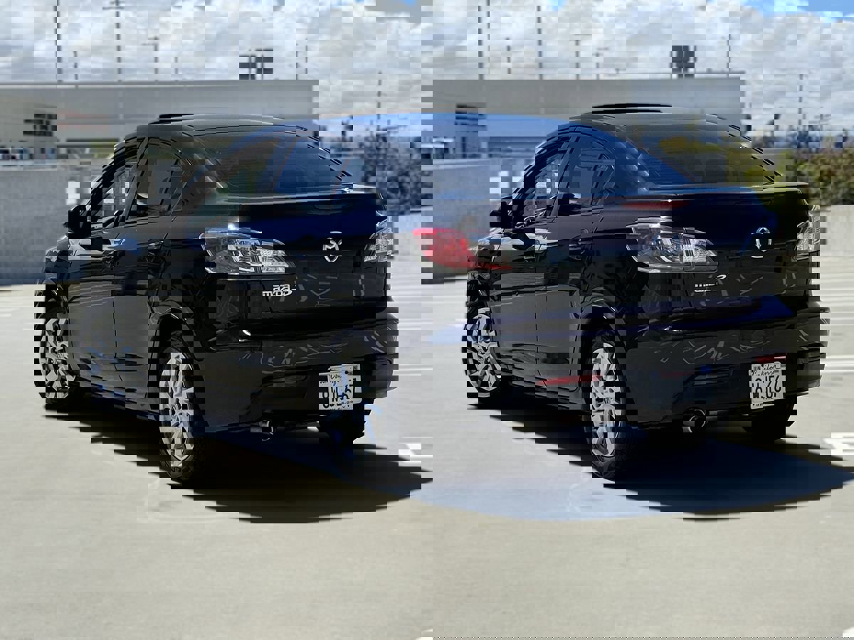 Used 2011 MAZDA MAZDA3 i Touring image 18