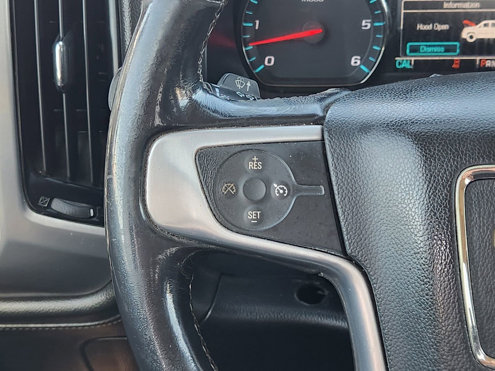 Used 2018 GMC Sierra 2500 SLE w/ HD SLE Preferred Plus Package image 26