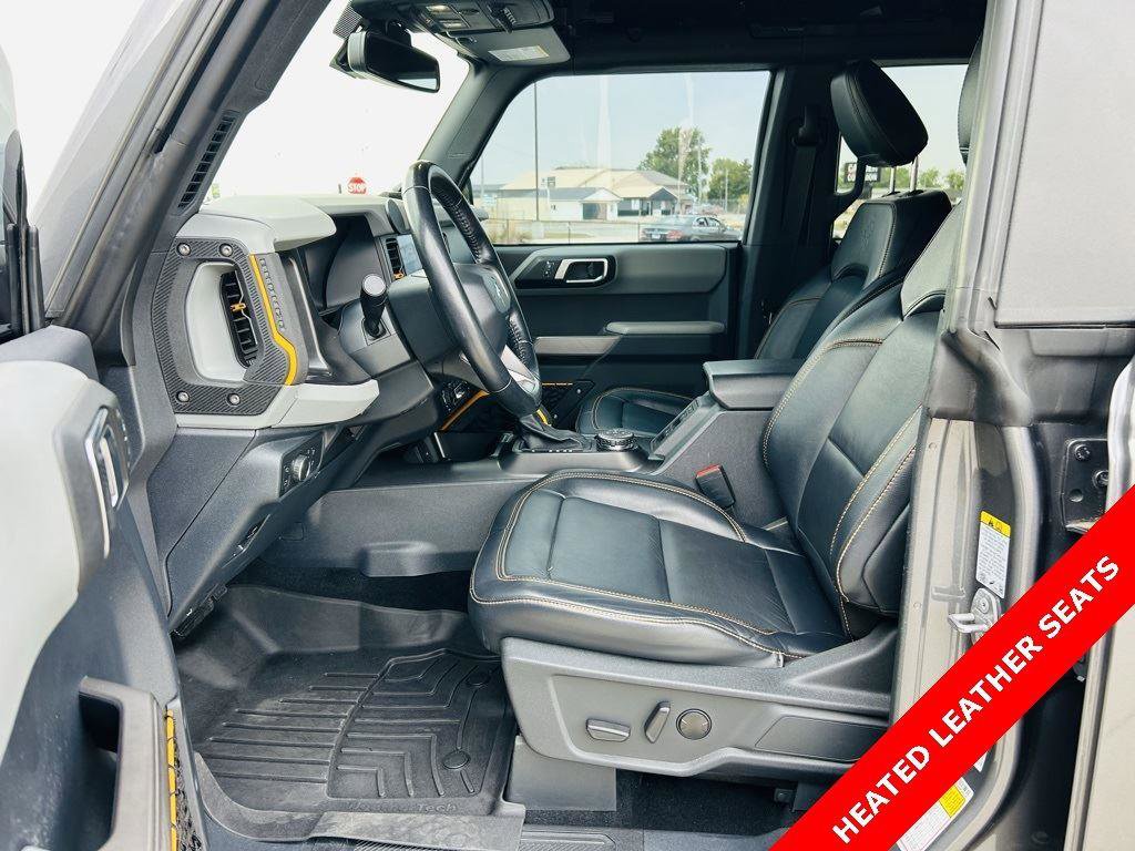 Used 2021 Ford Bronco Badlands image 3
