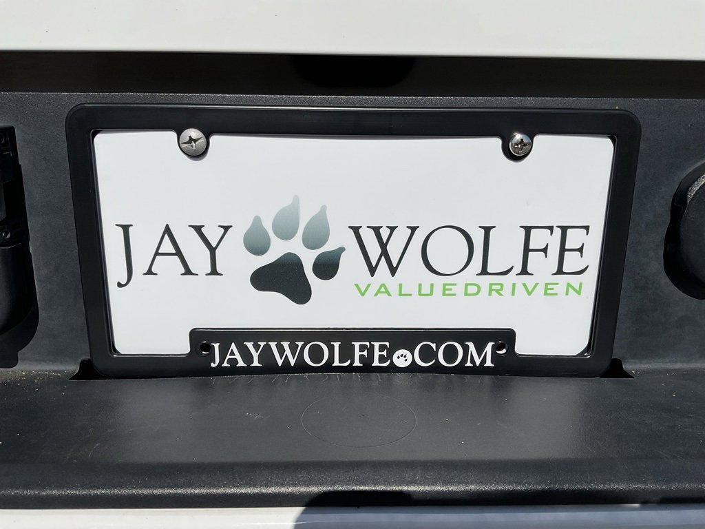 Used 2022 GMC Sierra 1500 AT4X image 26