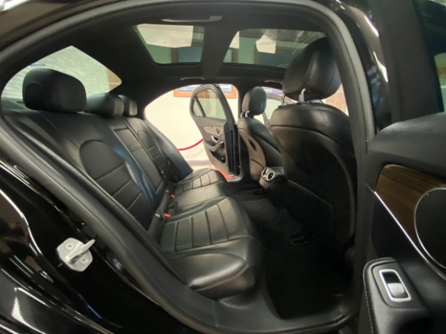 Used 2018 Mercedes-Benz C 300 Sedan image 15