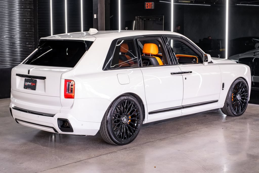 Used 2021 Rolls-Royce Cullinan AWD/4WD image 28
