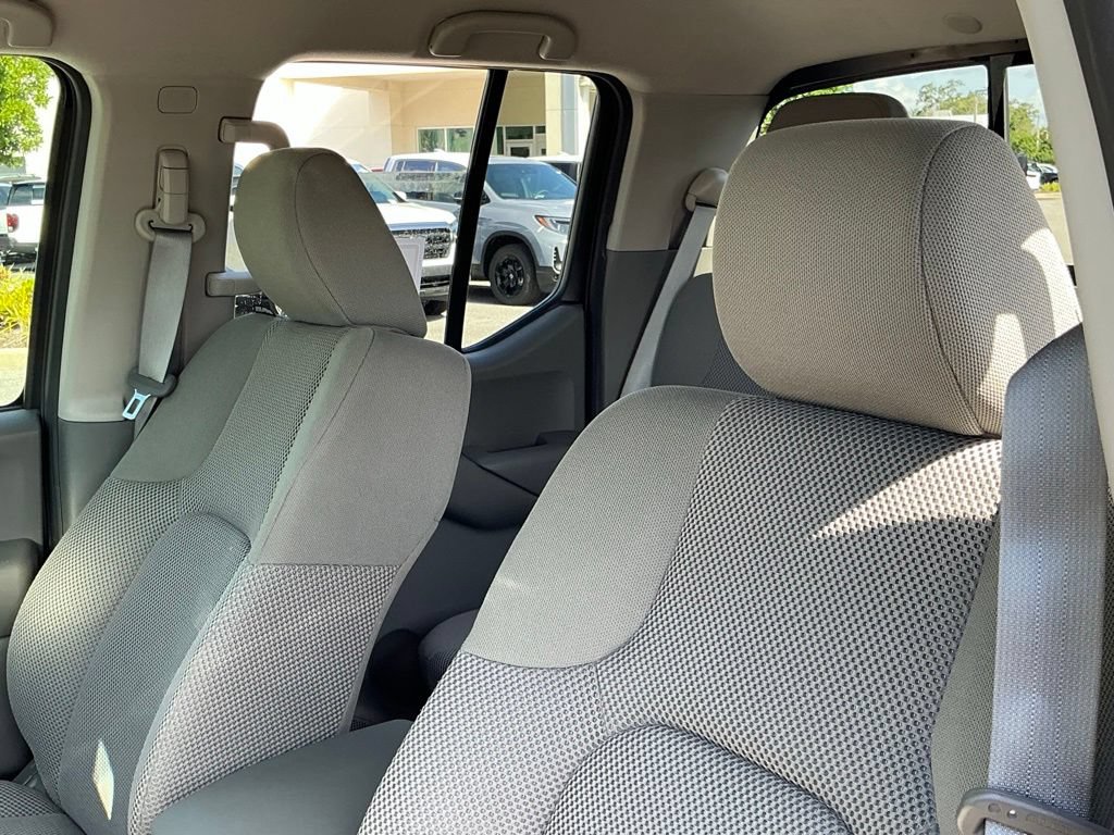 Used 2019 Nissan Frontier SV RWD image 31