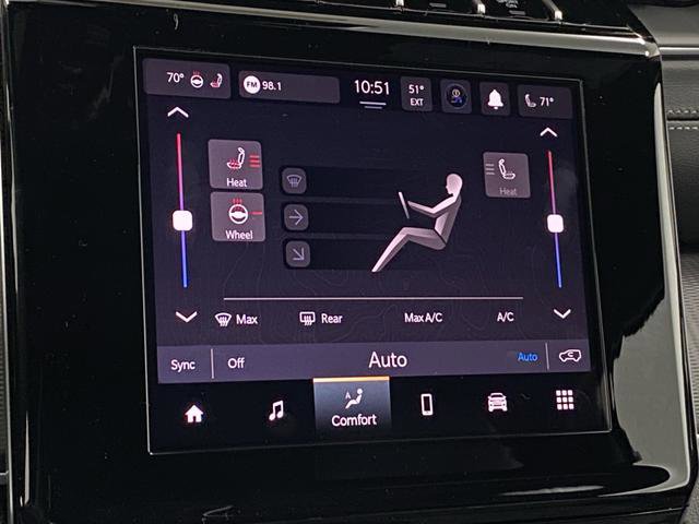 New 2025 Jeep Grand Cherokee Altitude image 19