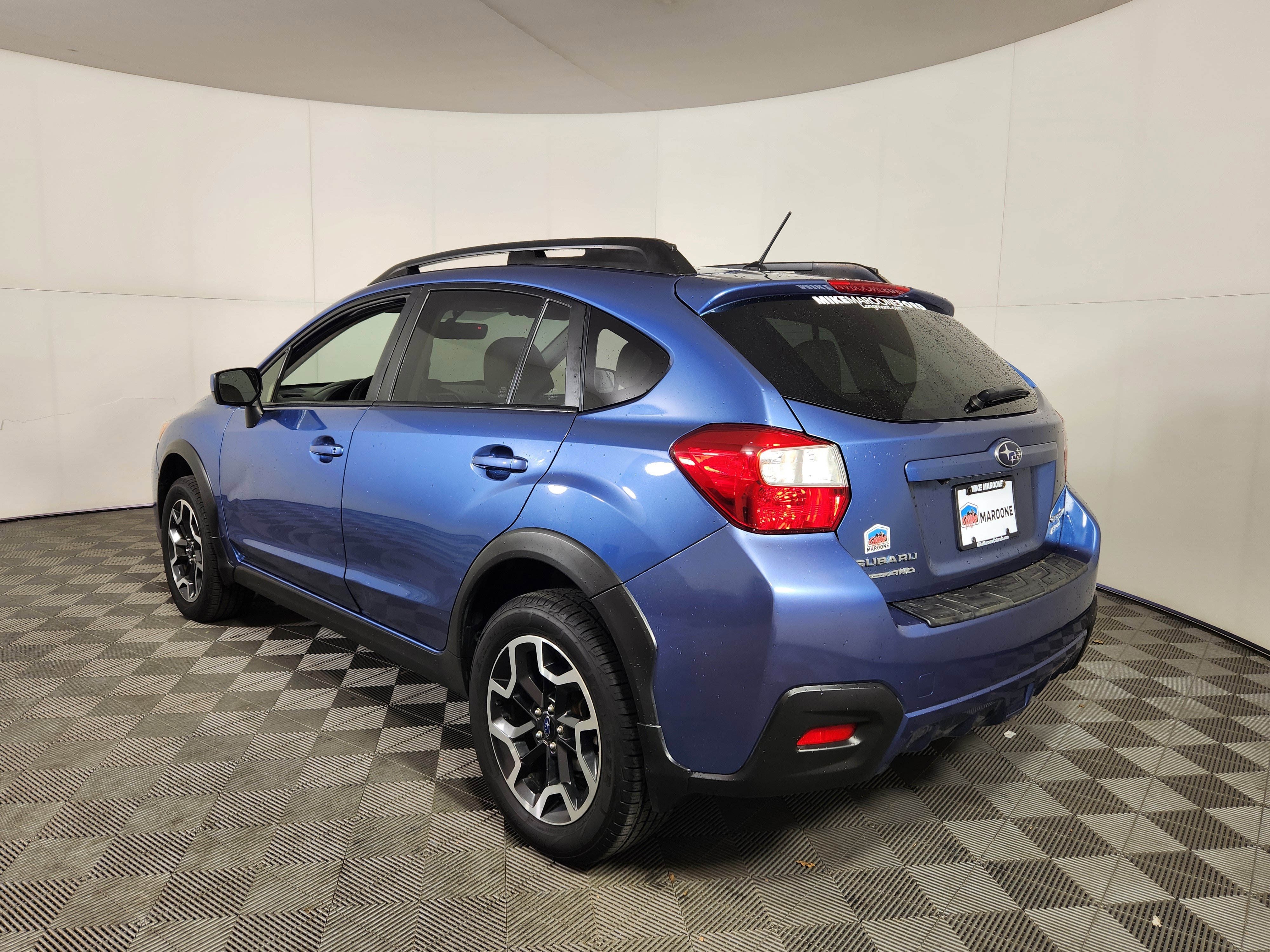 Used 2017 Subaru Crosstrek 2.0i Premium image 5