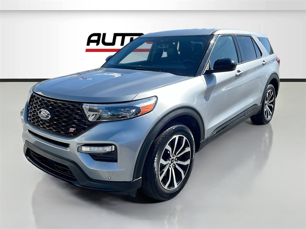 Used 2022 Ford Explorer ST image 3