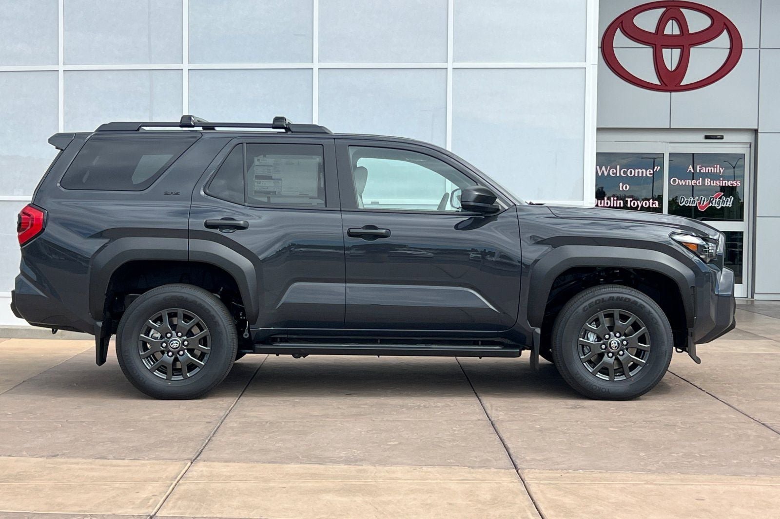 New 2026 Toyota 4Runner SR5 RWD image 3