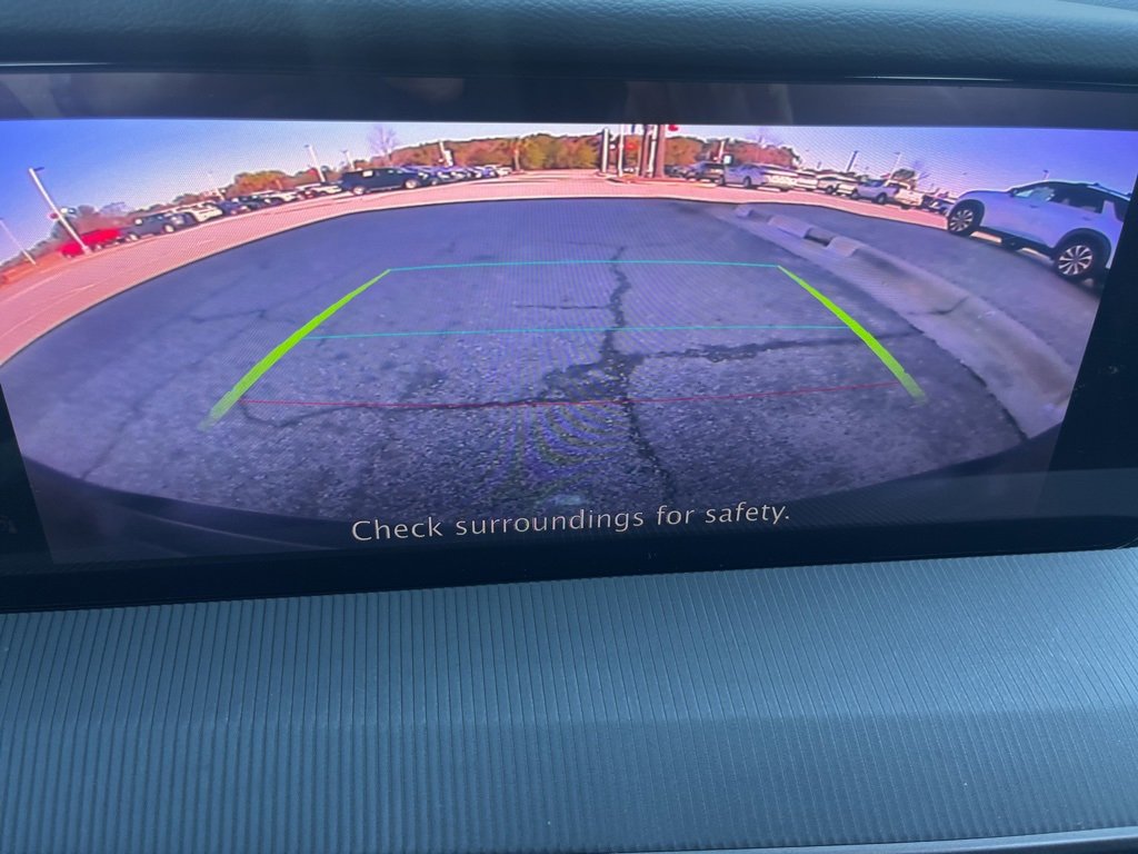 Used 2025 Nissan Murano SV image 13