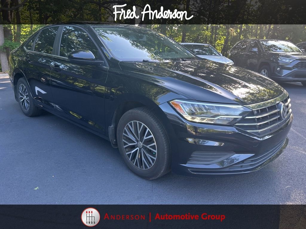 Used 2020 Volkswagen Jetta SE FWD image 1