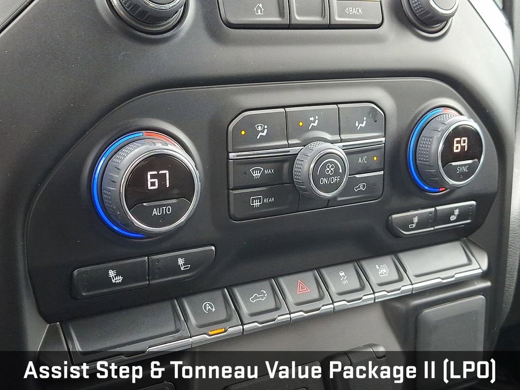 Used 2021 Chevrolet Silverado 1500 RST image 16