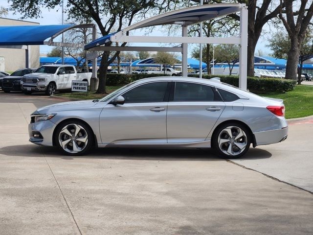 Used 2018 Honda Accord Touring image 12