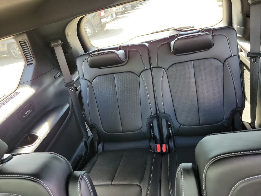New 2026 Jeep Grand Cherokee L Limited AWD/4WD image 11