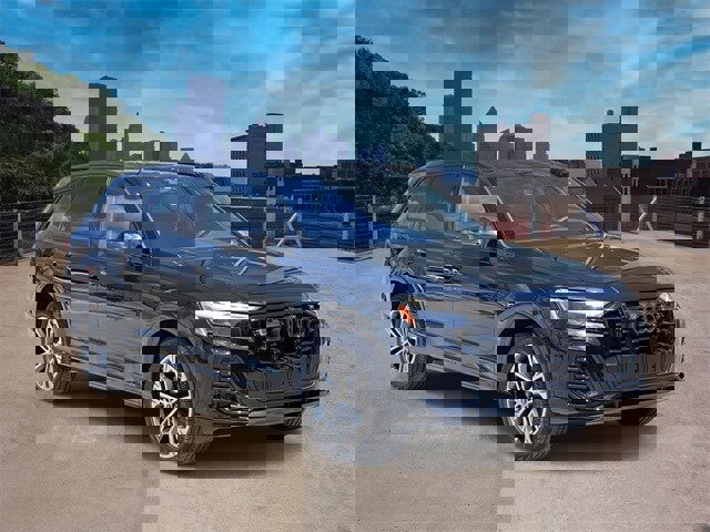 Certified 2025 Audi Q7 2.0T Premium Plus w/ Premium Plus Package