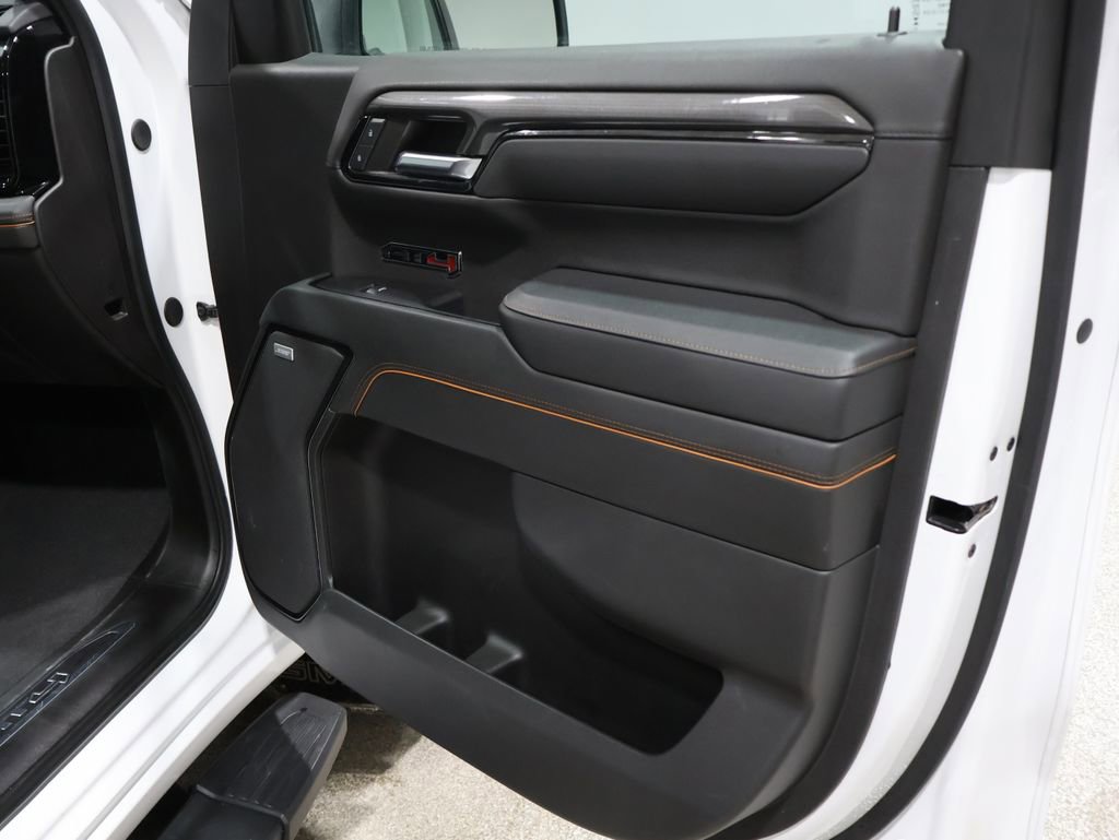 Used 2024 GMC Sierra 1500 AT4 w/ Technology Package image 27