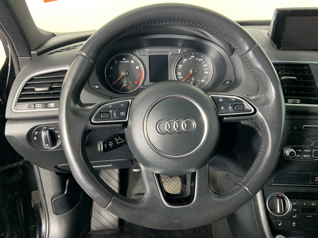 Used 2018 Audi Q3 2.0T Premium image 30