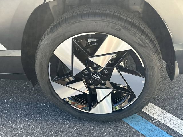 Used 2026 Hyundai Kona Limited image 11