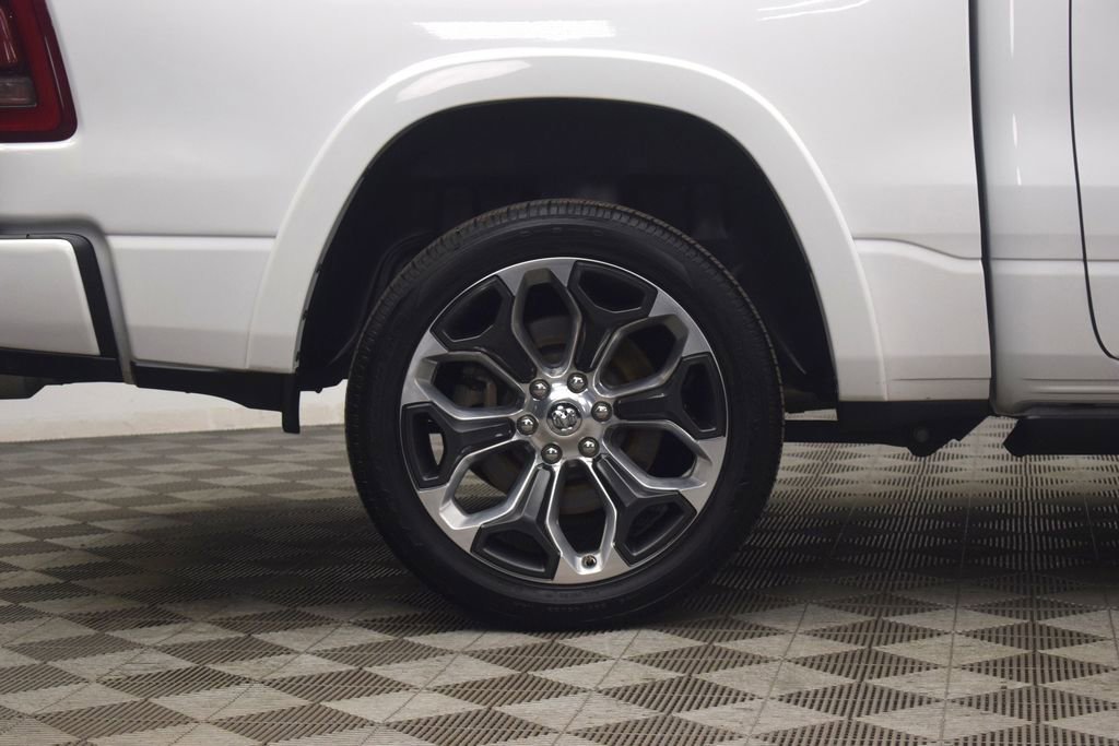 Used 2023 RAM 1500 Limited AWD/4WD image 32