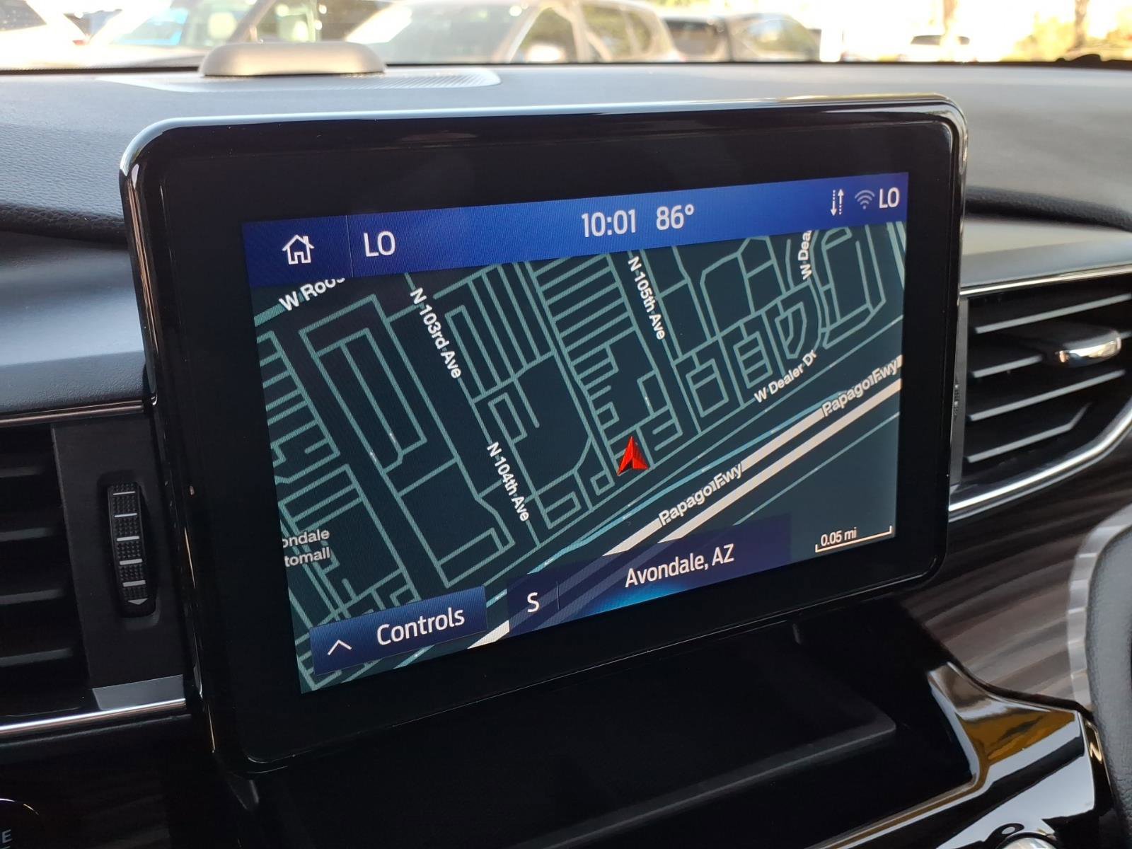 Used 2024 Ford Explorer Limited image 21