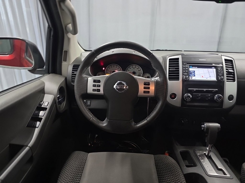 Used 2013 Nissan Xterra PRO-4X image 12