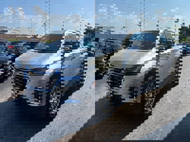 Used 2022 Chevrolet Traverse LT image 8