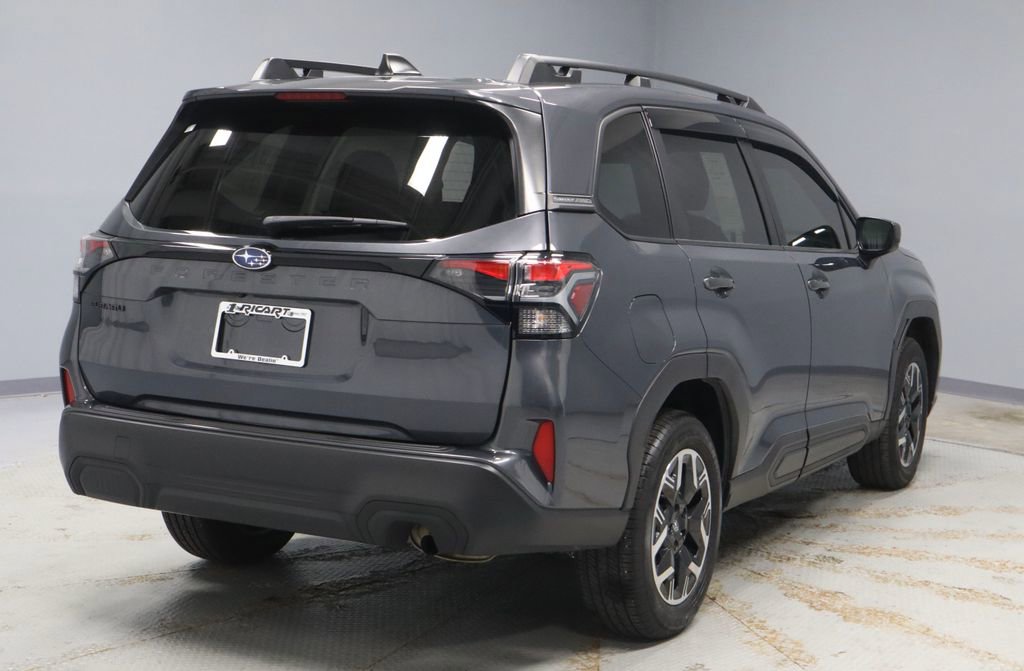 Used 2025 Subaru Forester Premium w/ Convenience Package #1 AWD/4WD image 13