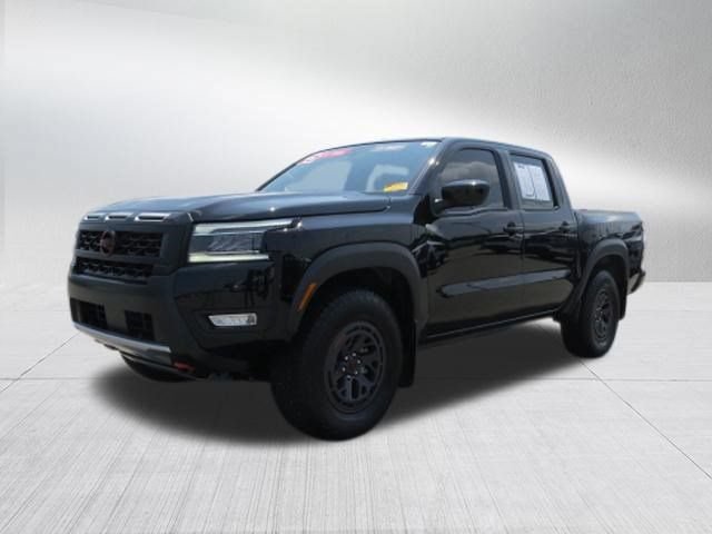 Used 2025 Nissan Frontier PRO-4X AWD/4WD image 7