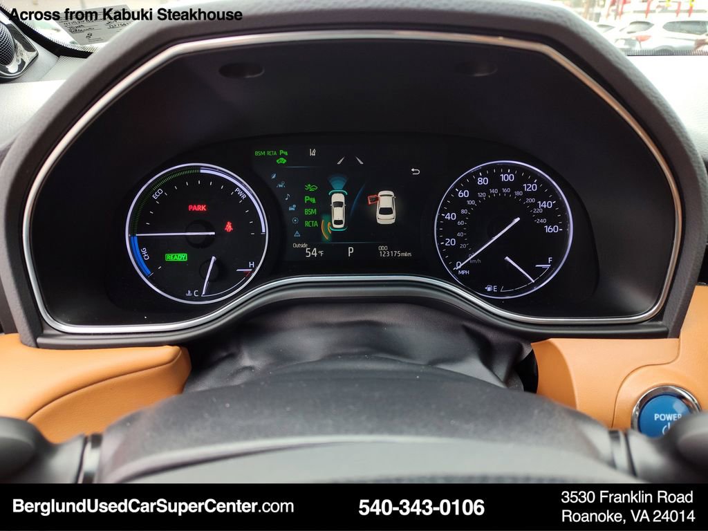 Used 2019 Toyota Avalon Limited w/ Advanced Safety Package image 22