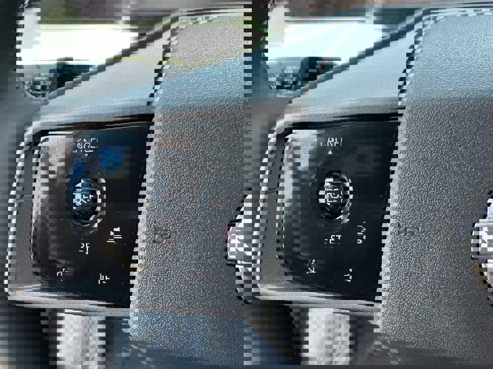 New 2025 Nissan Murano SL image 32