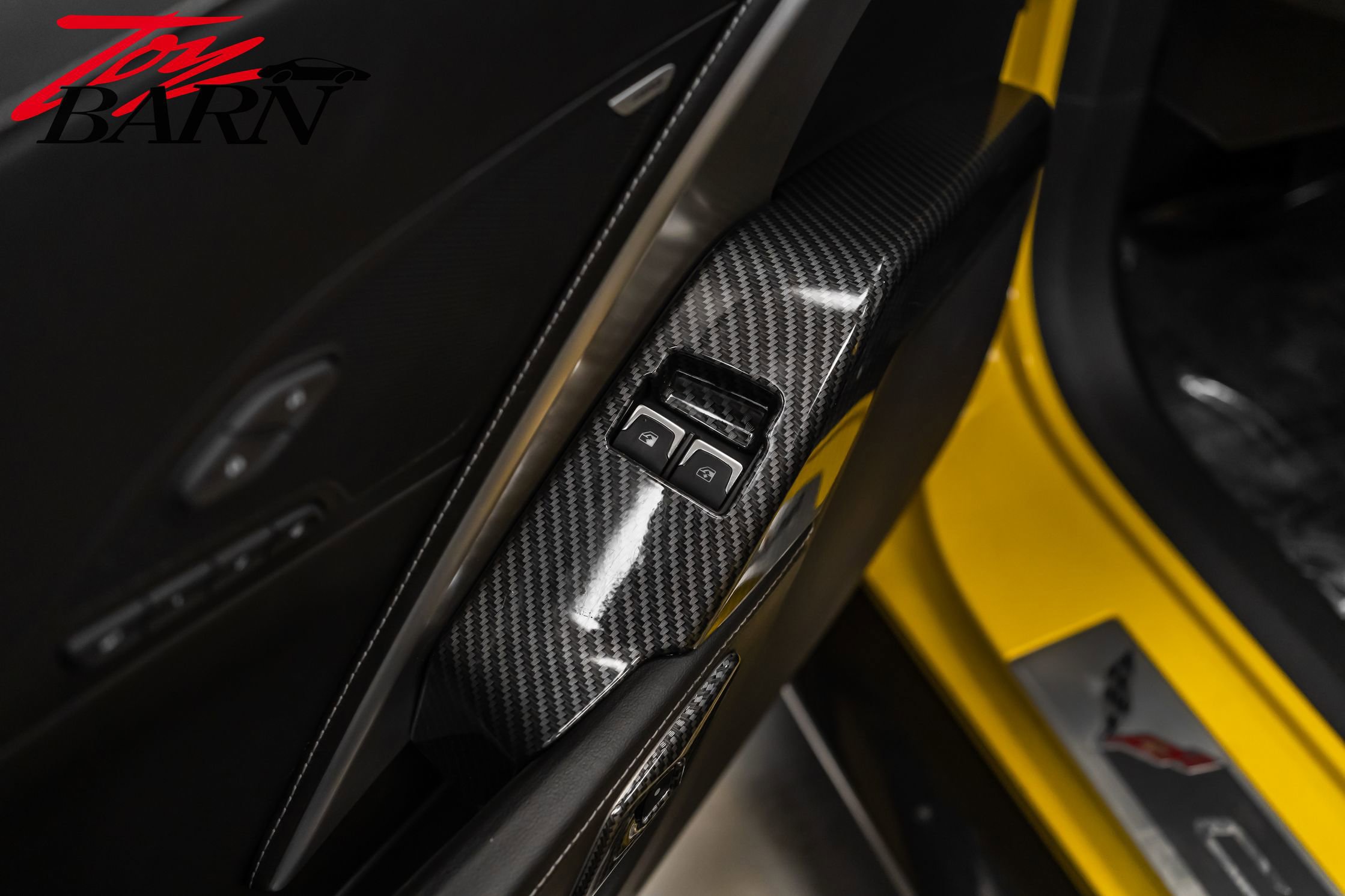 Used 2015 Chevrolet Corvette Z06 w/ 2LZ Preferred Equipment Group image 28