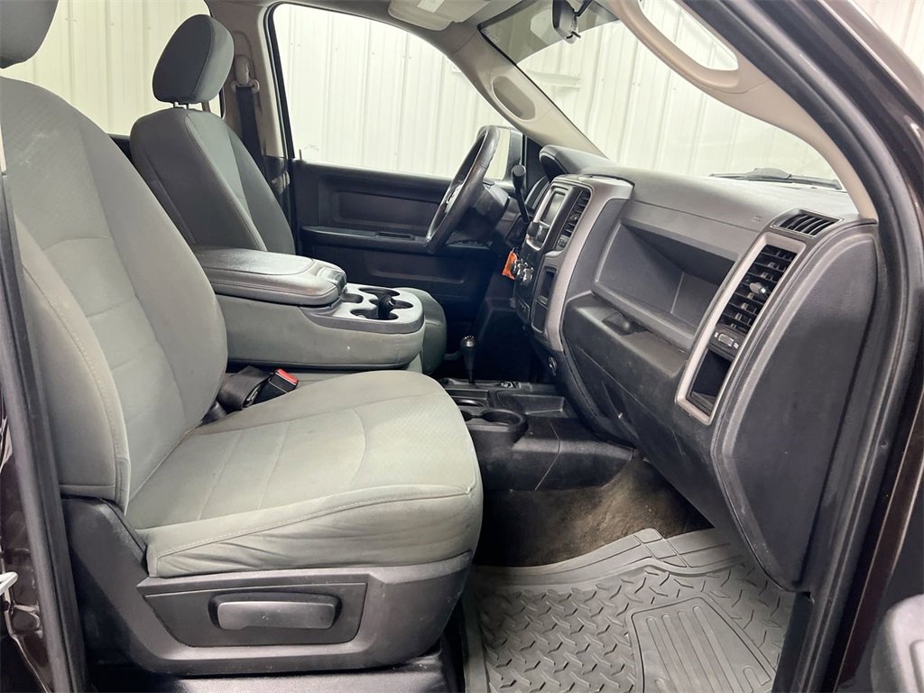 Used 2017 RAM 3500 Tradesman w/ Chrome Appearance Group image 20