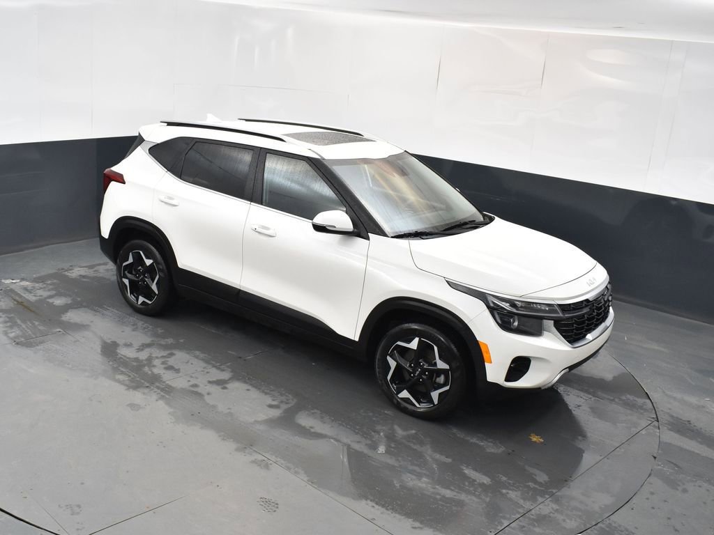 Used 2024 Kia Seltos EX image 37